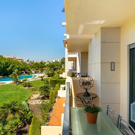 Apartment Corcovada B38 - Dream Lodging